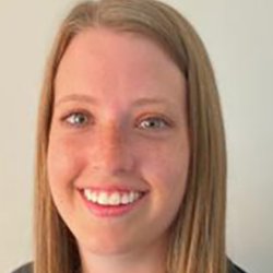 Caroline McLeod Headshot