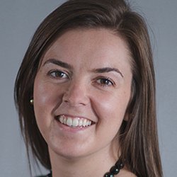 Kristin LaRoche Headshot