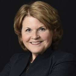 Pam Reeve Headshot