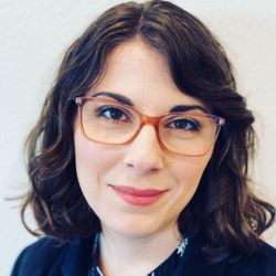 Theresa Perez Headshot
