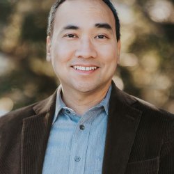 Steven Lee Head Shot